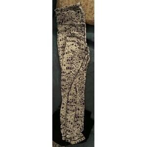 XL Black & White Leggings